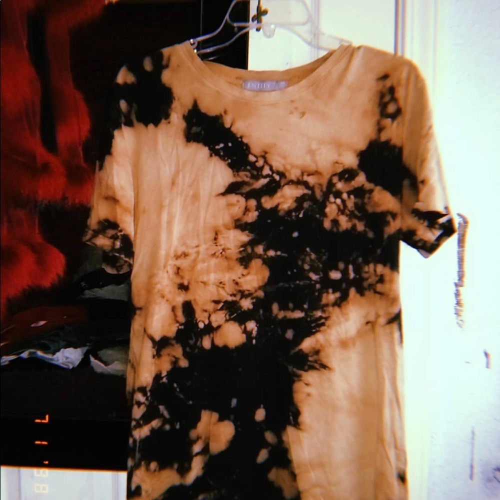 Men’s Graphic Tee